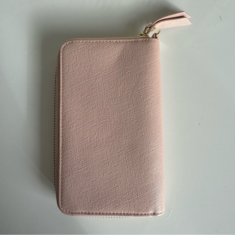 Things Remembered Light Pink & Gold Wallet - Picture 5 of 7